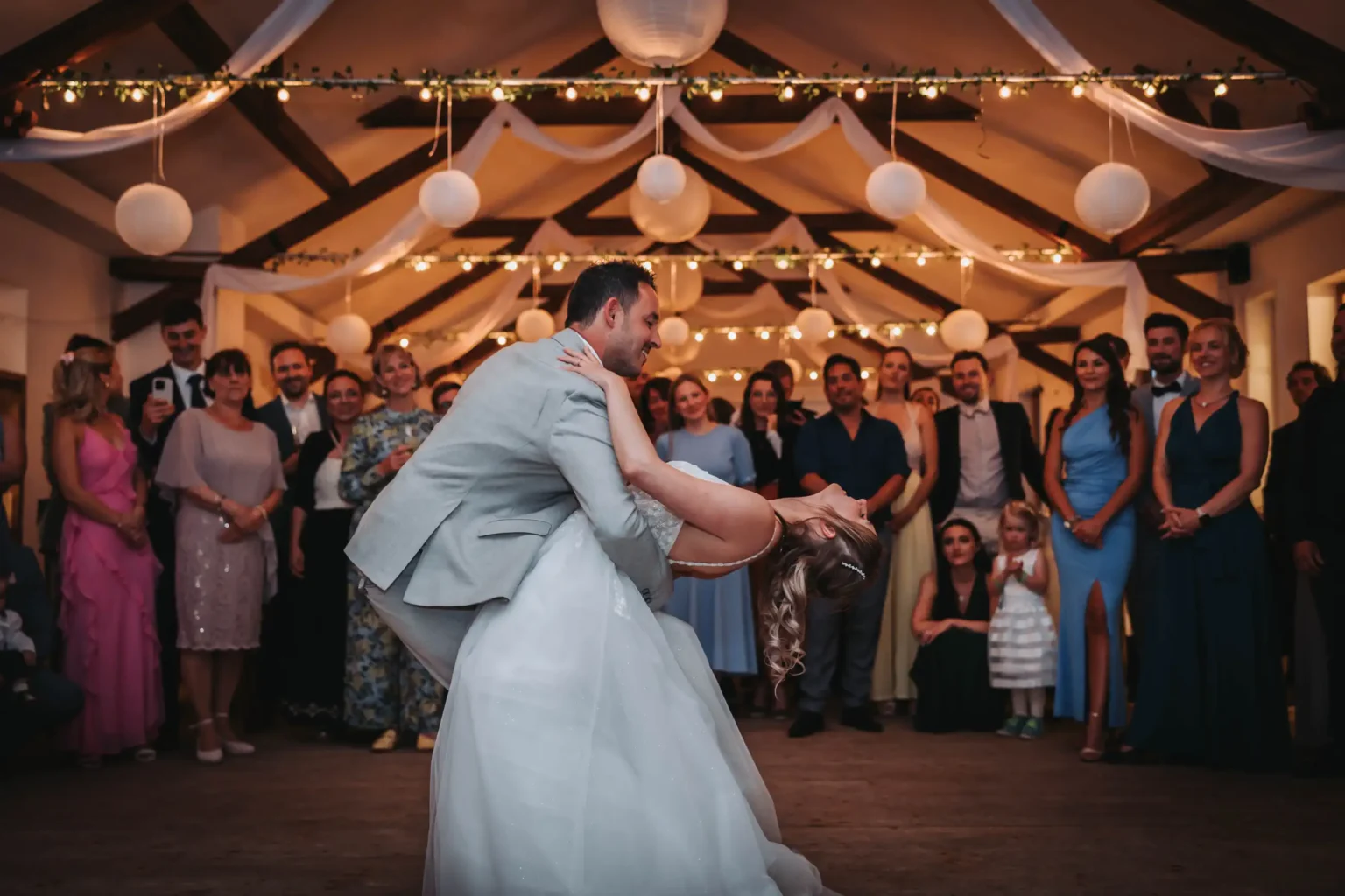 hochzeitsfoto-hochzeitsvideo-waldhaus-zur-alten-tram-strasslach_59